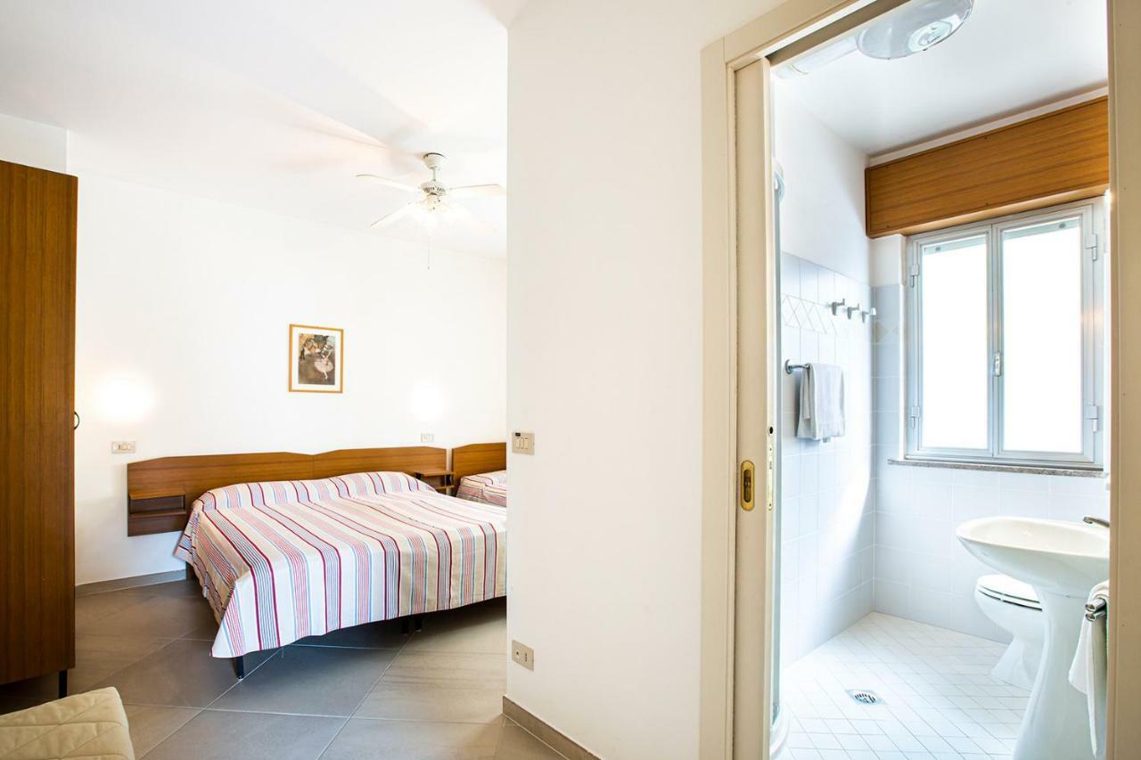 Villa Lina Lignano Sabbiadoro Exterior foto